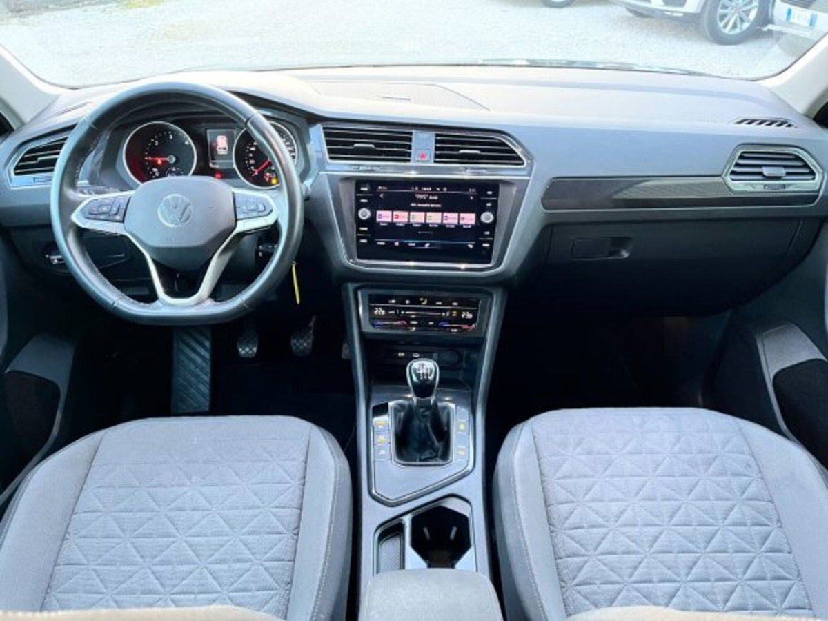 Volkswagen Tiguan 2.0 TDI SCR Life (6)