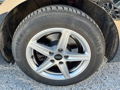 Audi A4 Avant 35 TDI/163 CV S tronic Business Advanced (11)