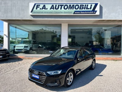 Audi A4 Avant 35 TDI/163 CV S tronic Business Advanced (12)