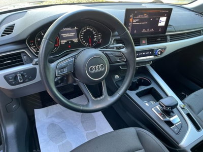 Audi A4 Avant 35 TDI/163 CV S tronic Business Advanced (17)