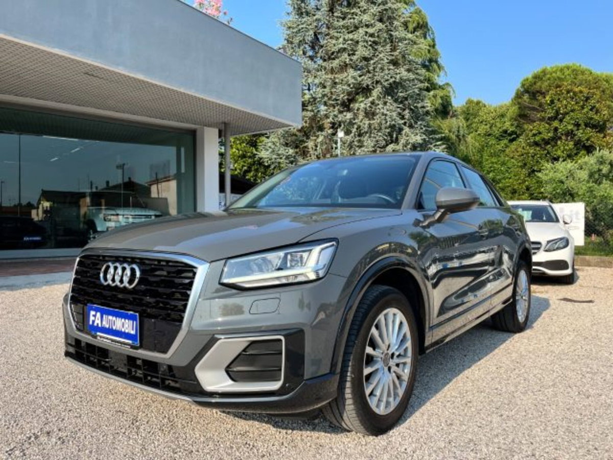 Audi Q2 Q2 30 TFSI S tronic Business (2)