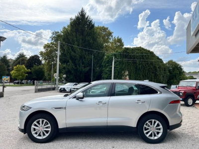 Jaguar F-Pace 3.0 D V6 300 CV AWD aut. Portfolio (10)