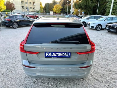 Volvo XC60 B4 automatico Core (15)