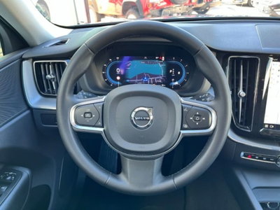 Volvo XC60 B4 automatico Core (19)