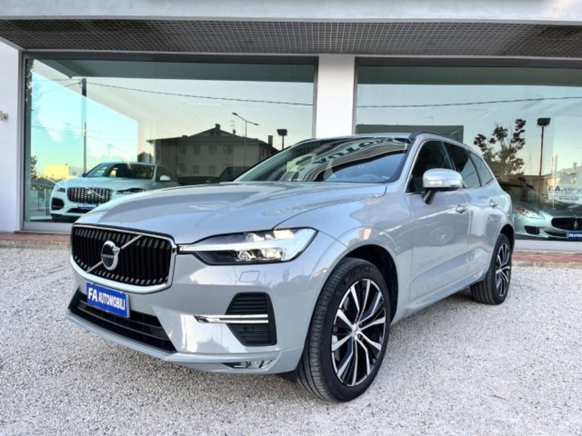 Volvo XC60 B4 automatico Core (2)