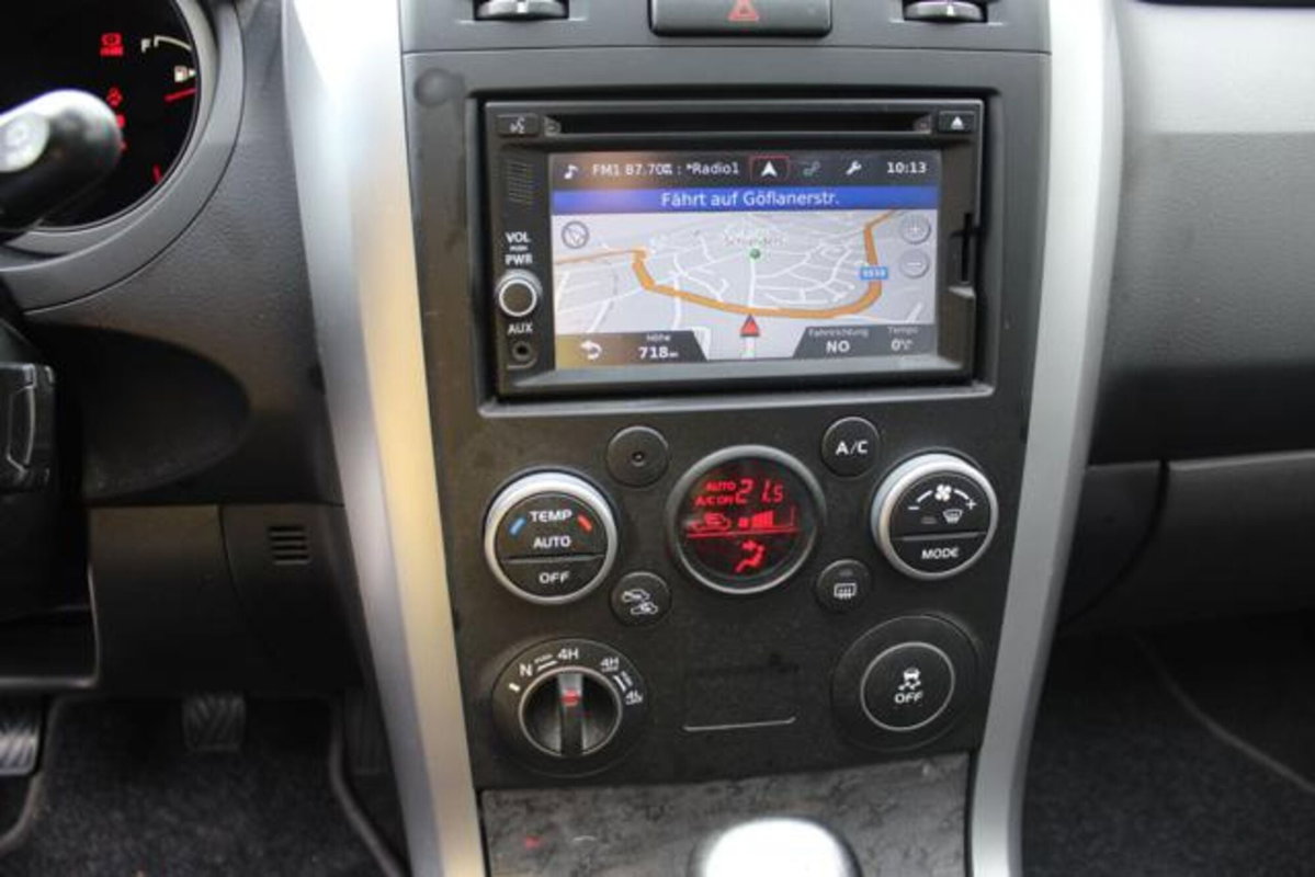 Suzuki Grand Vitara 1.9 DDiS 5 porte Crossover Evolution Plus (10)