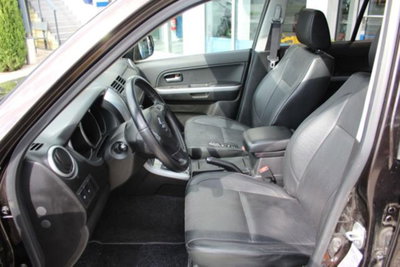 Suzuki Grand Vitara 1.9 DDiS 5 porte Crossover Evolution Plus (6)