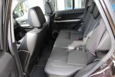 Suzuki Grand Vitara 1.9 DDiS 5 porte Crossover Evolution Plus (7)