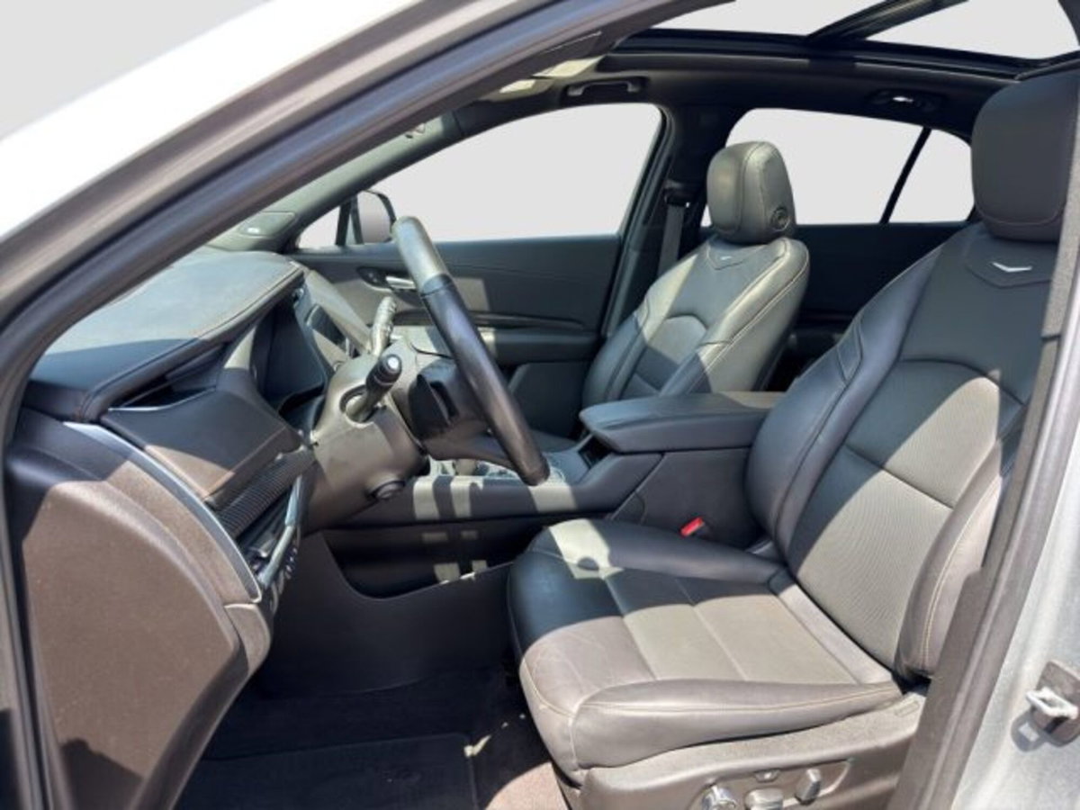 Cadillac XT4 XT4 350 T AWD Sport Executive (10)