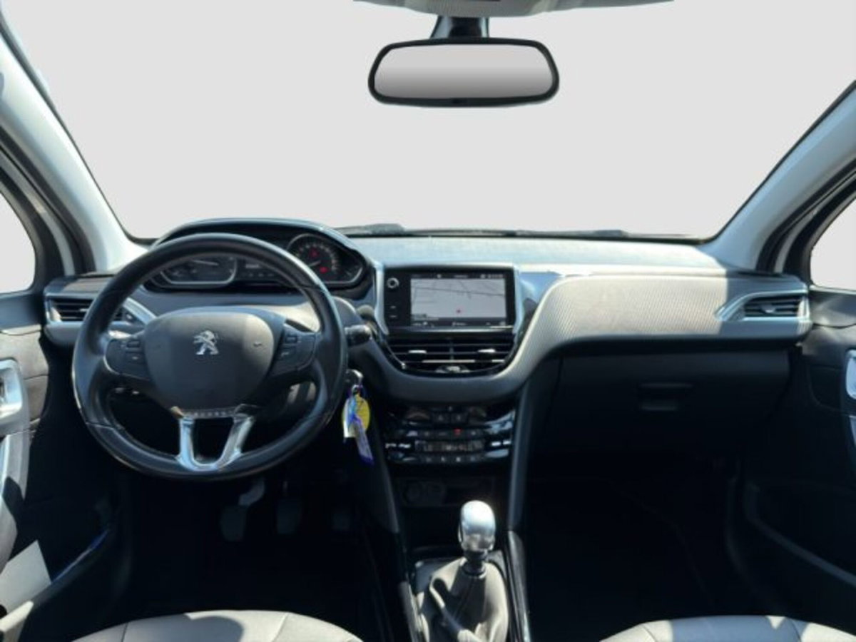 Peugeot 2008 120 S&S Allure (12)