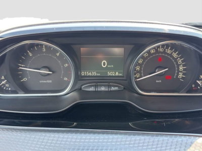 Peugeot 2008 120 S&S Allure (15)