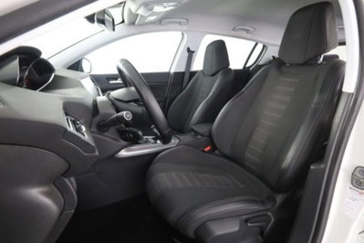 Peugeot 308 BlueHDi 120 S&S EAT6 Allure (2)