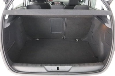 Peugeot 308 BlueHDi 120 S&S EAT6 Allure (6)