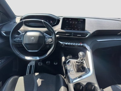 Peugeot 3008 BlueHDi 130 S&S EAT8 GT Line (11)