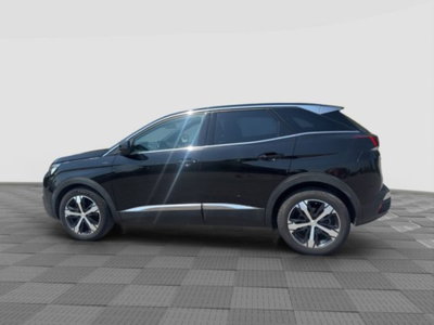 Peugeot 3008 BlueHDi 130 S&S EAT8 GT Line (2)