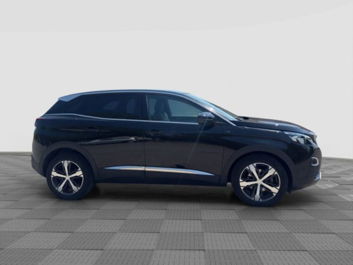 Peugeot 3008 BlueHDi 130 S&S EAT8 GT Line (6)