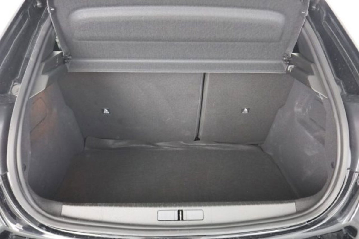 Peugeot 208 PureTech 100 Stop&Start 5 porte Allure (6)