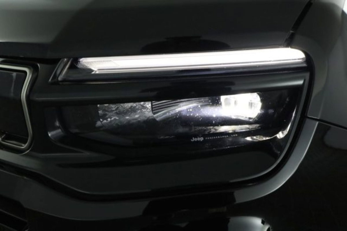 Jeep Avenger 1.2 turbo Summit fwd 100cv (9)