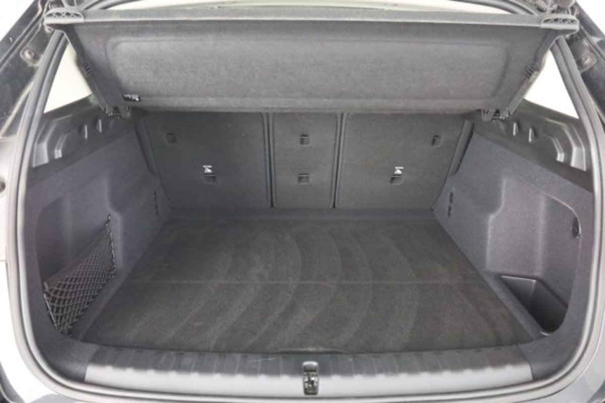 BMW X1 sDrive 18i Msport (6)