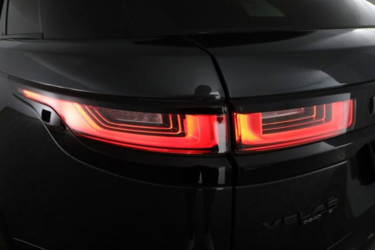 Land Rover Range Rover Velar 2.0D I4 240 CV R-Dynamic S (10)