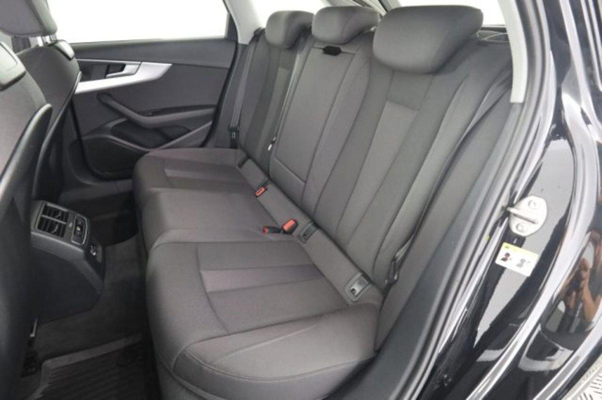 Audi A4 Avant 2.0 TDI 190 CV quattro S tronic (3)