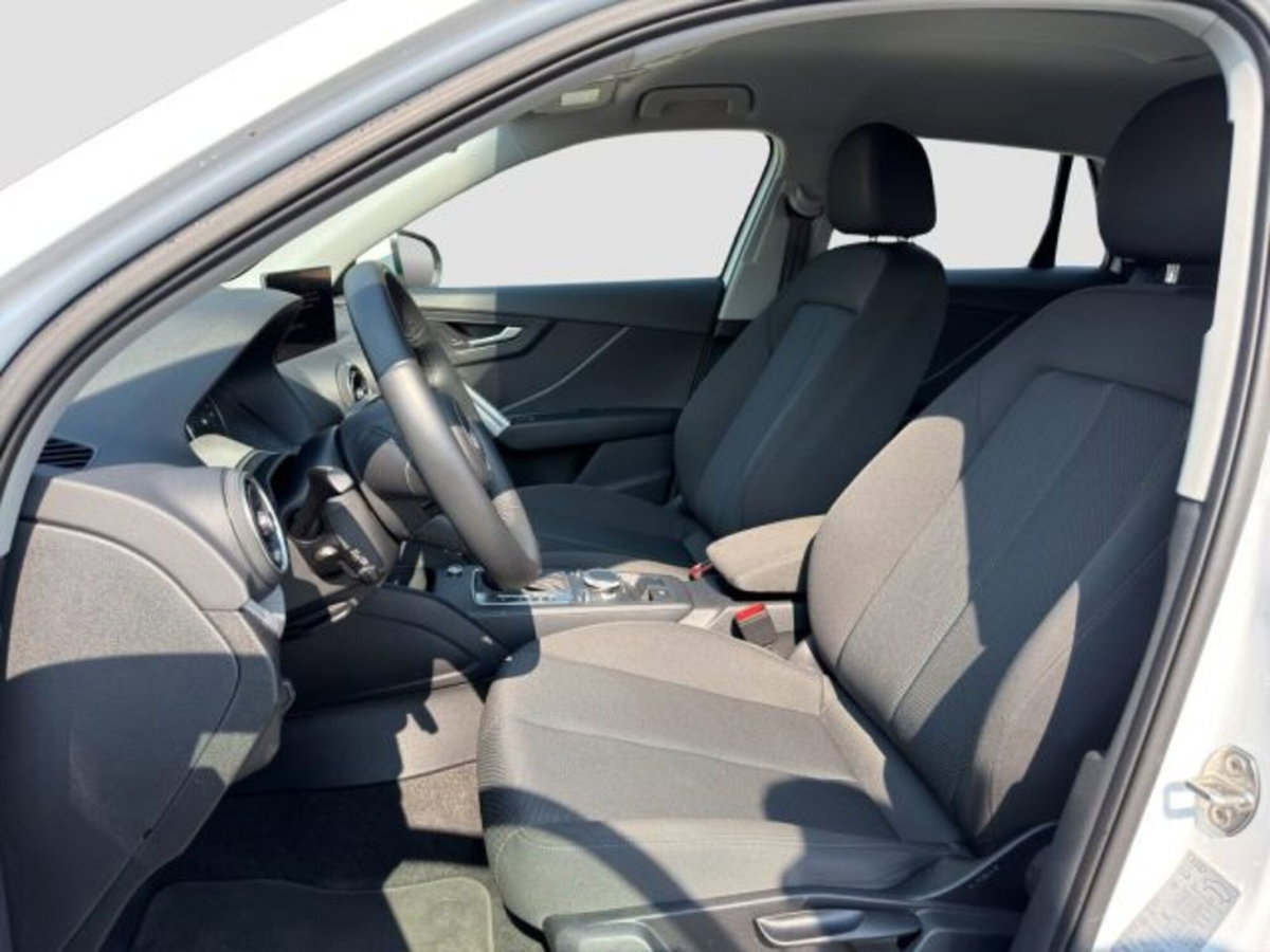 Audi Q2 Q2 35 TFSI S tronic Business (10)