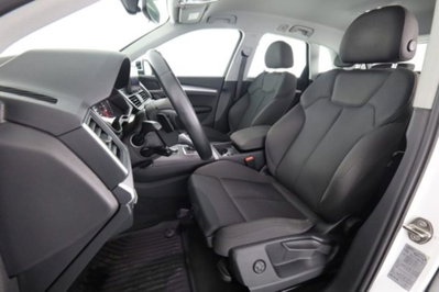 Audi Q5 35 TDI S tronic Business Sport (2)