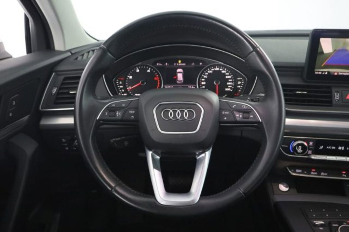 Audi Q5 35 TDI S tronic Business Sport (5)