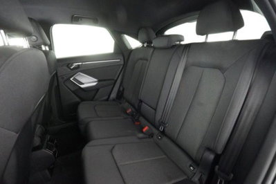 Audi Q3 Sportback 35 2.0 tdi Identity Black s-tronic (3)