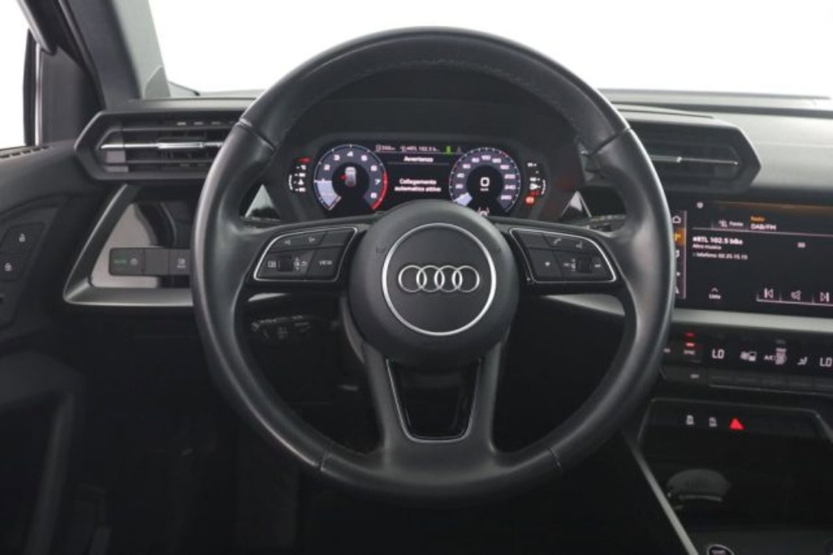 Audi A3 Sportback 30 TFSI Business (5)