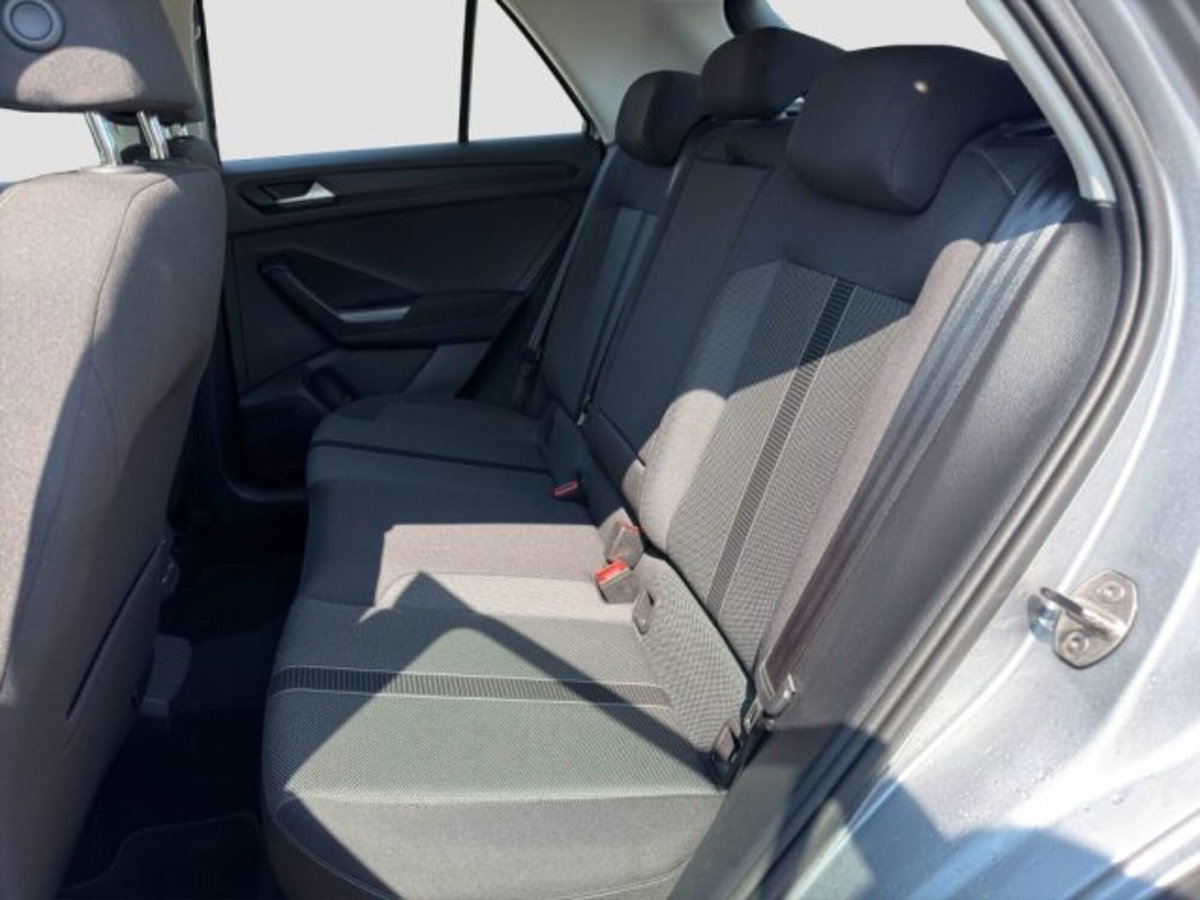 Volkswagen T-Roc 1.5 tsi Life dsg (11)