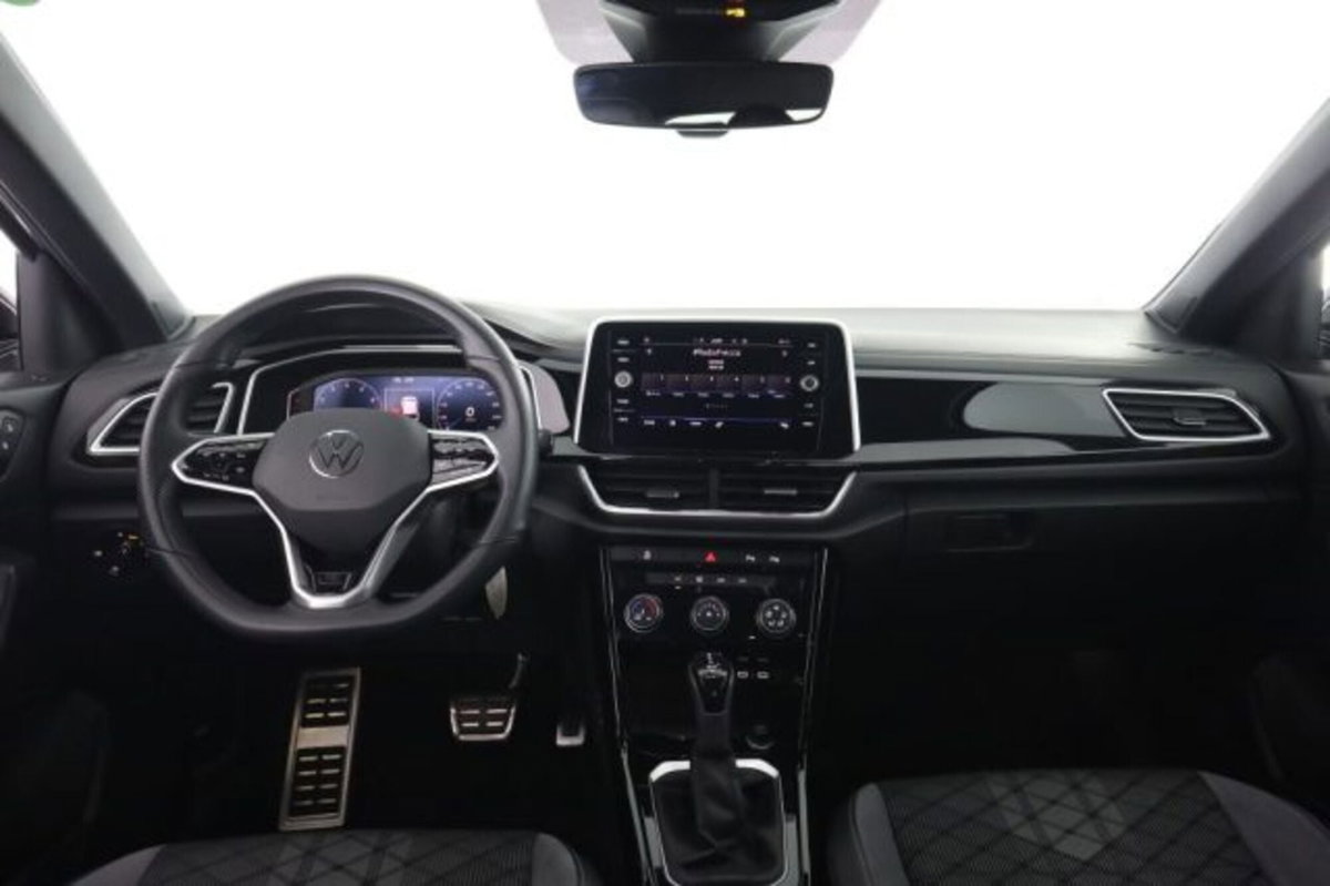 Volkswagen T-Roc 1.5 tsi R-Line dsg (4)