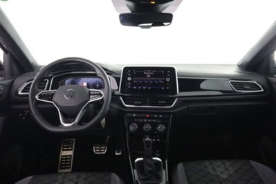 Volkswagen T-Roc 1.5 tsi R-Line dsg (4)