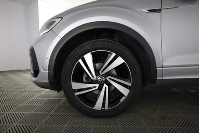 Volkswagen T-Roc 1.5 tsi R-Line dsg (8)