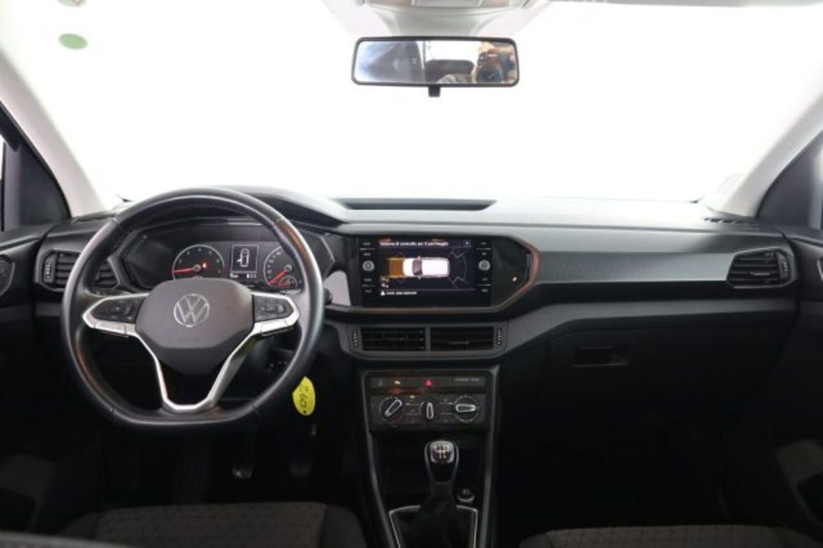 Volkswagen T-Cross 1.0 TSI Style BMT (4)