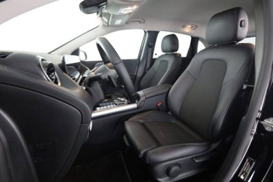 Mercedes-Benz CLA Shooting Brake 180 d Automatic Shooting Brake Sport (2)