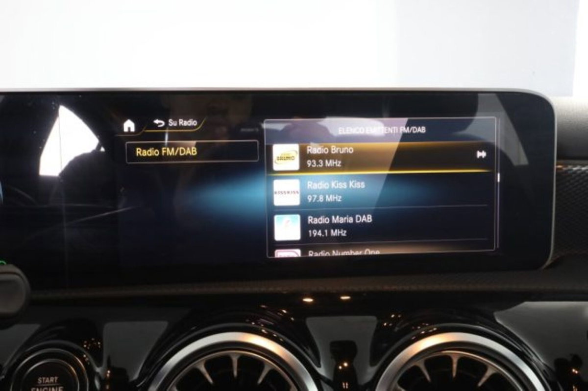 Mercedes-Benz Classe A Sedan 200 Automatic 4p. Sport (11)