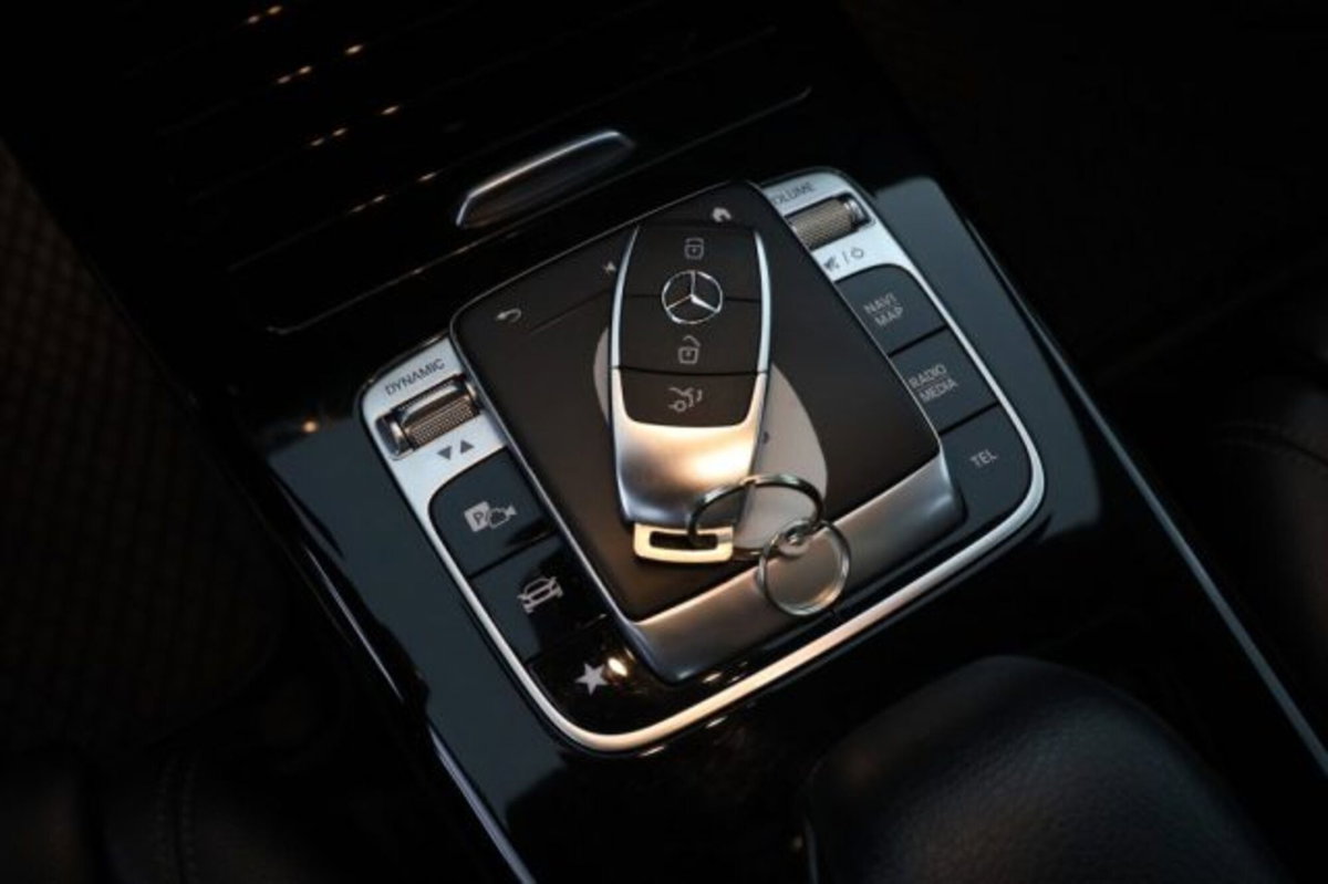 Mercedes-Benz Classe A Sedan 200 Automatic 4p. Sport (14)