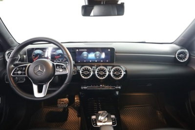 Mercedes-Benz Classe A Sedan 200 Automatic 4p. Sport (4)
