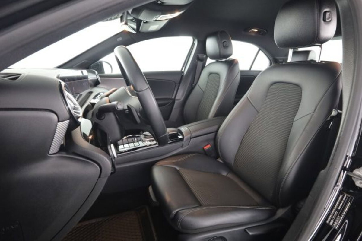 Mercedes-Benz Classe A Sedan 200 Automatic 4p. Sport (2)