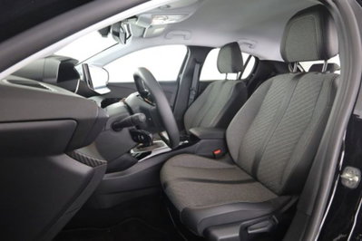 Peugeot 208 PureTech 100 Stop&Start 5 porte Allure (2)