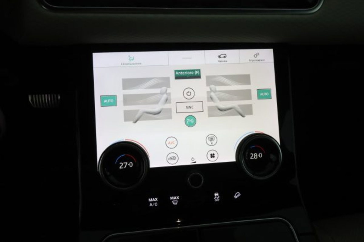 Land Rover Range Rover Velar 2.0D I4 240 CV R-Dynamic S (13)