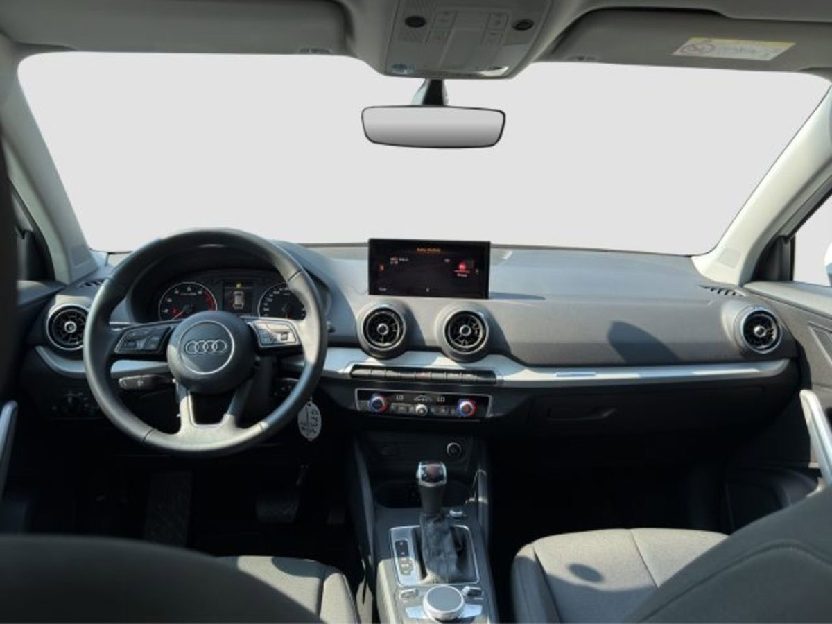 Audi Q2 Q2 35 TFSI S tronic Business (12)