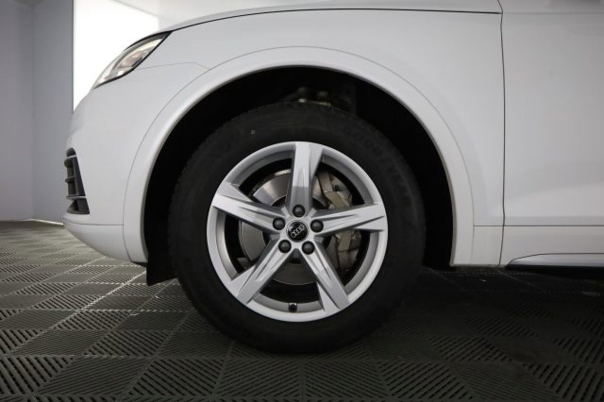 Audi Q5 35 TDI S tronic Business Sport (8)