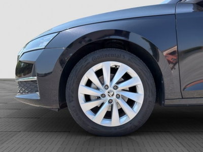 Skoda Octavia Station Wagon 2.0 tdi Executive 150cv dsg (16)