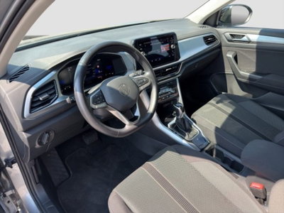 Volkswagen T-Roc 1.5 tsi Life dsg (9)
