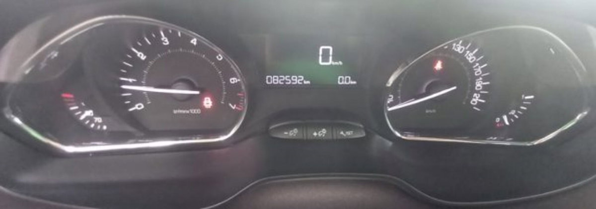 Peugeot 2008 82 Active (11)