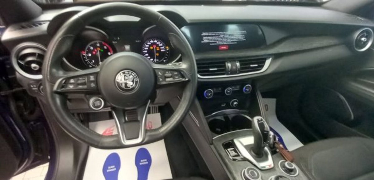Alfa Romeo Stelvio Stelvio 2.2 Turbodiesel 190 CV AT8 Q4 Business (10)
