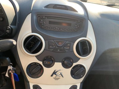 Ford Ka 1.2 8V 69CV (11)