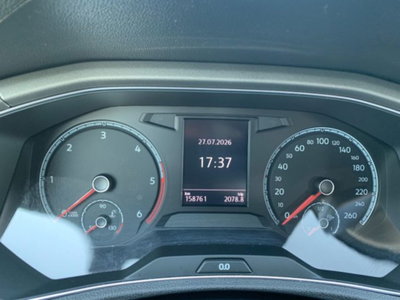 Volkswagen T-Roc 1.6 TDI SCR Advanced BlueMotion Technology (14)